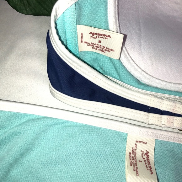 Strapless Bikini - Picture 4 of 4